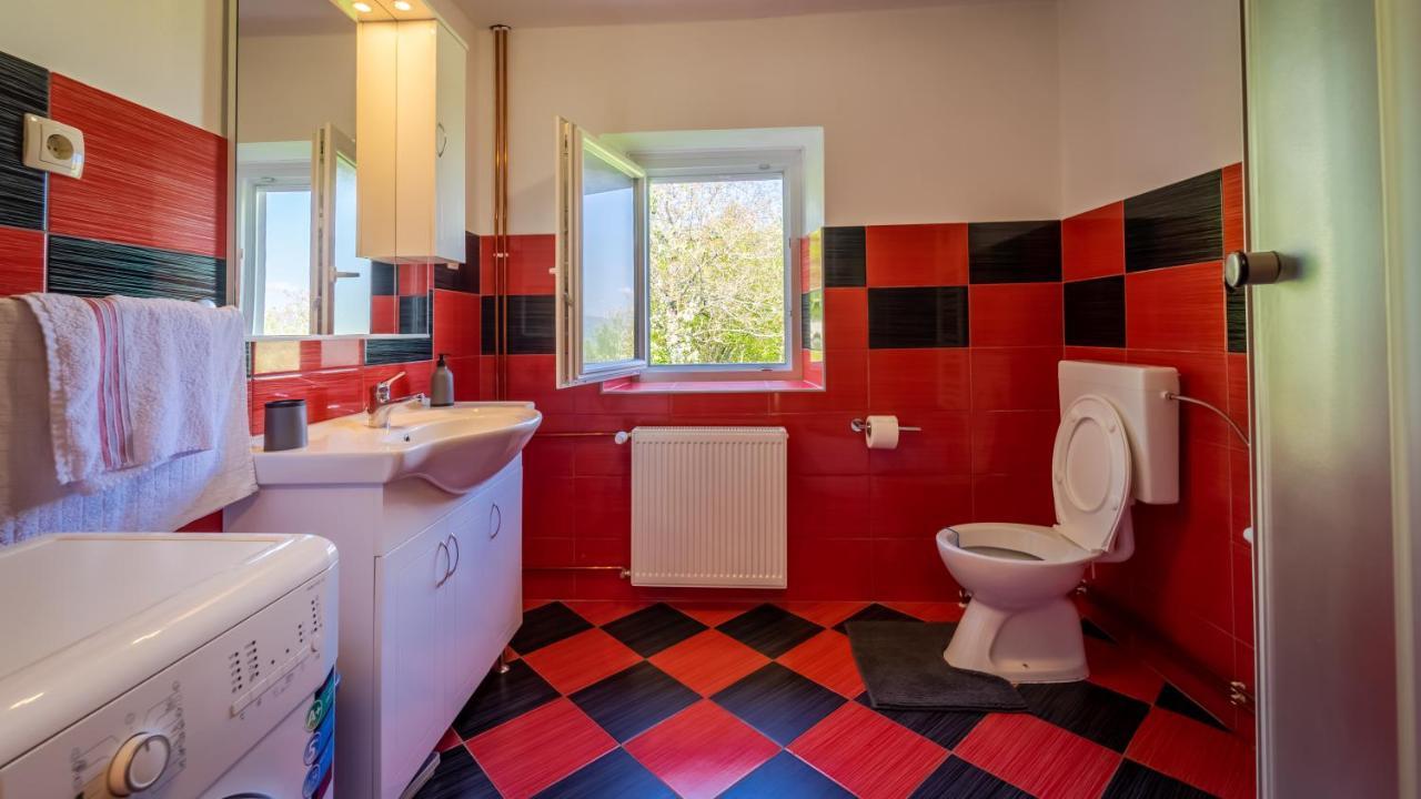 Holiday Home "Sleme" With Jacuzzi, Big Garden And Arbor With Fireplace Skrad Eksteriør billede