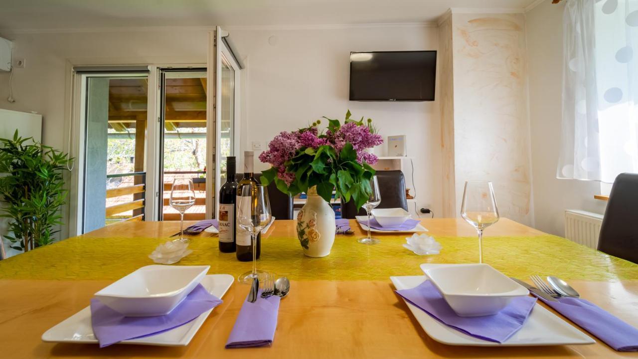 Holiday Home "Sleme" With Jacuzzi, Big Garden And Arbor With Fireplace Skrad Eksteriør billede