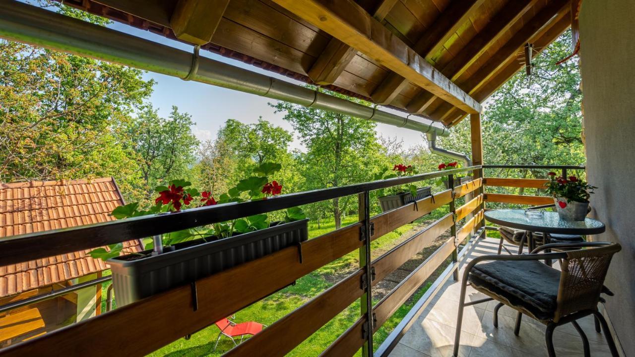 Holiday Home "Sleme" With Jacuzzi, Big Garden And Arbor With Fireplace Skrad Eksteriør billede